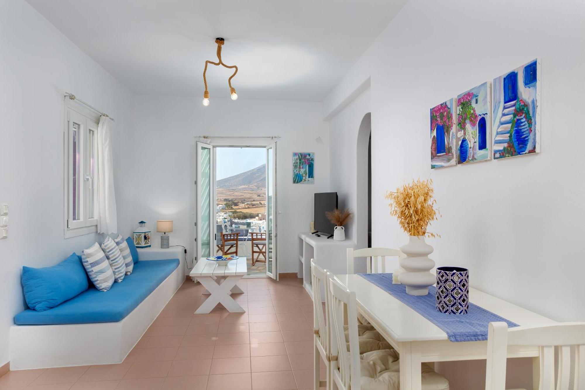Chloe Home Piso Livadi Exteriér fotografie