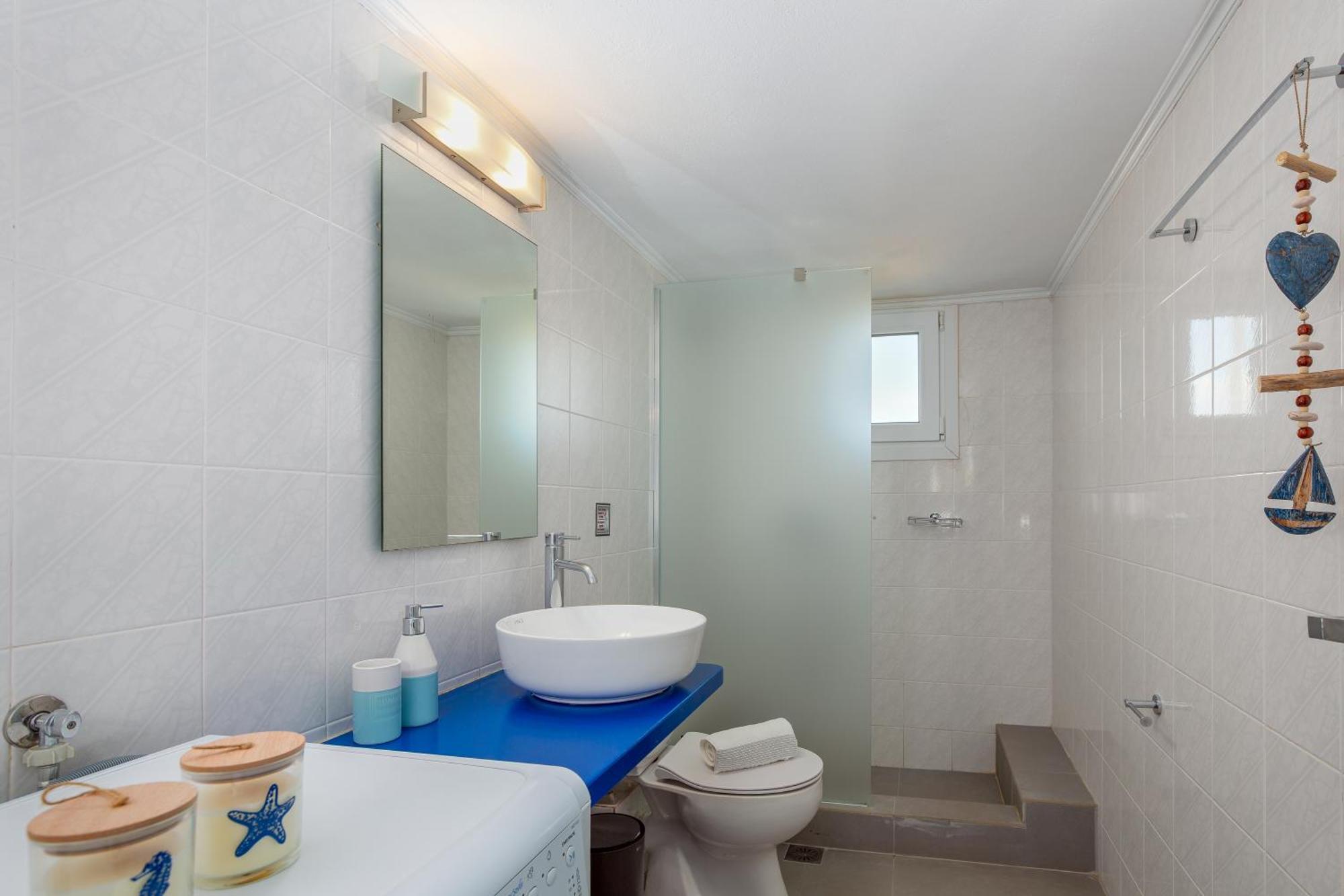 Chloe Home Piso Livadi Exteriér fotografie