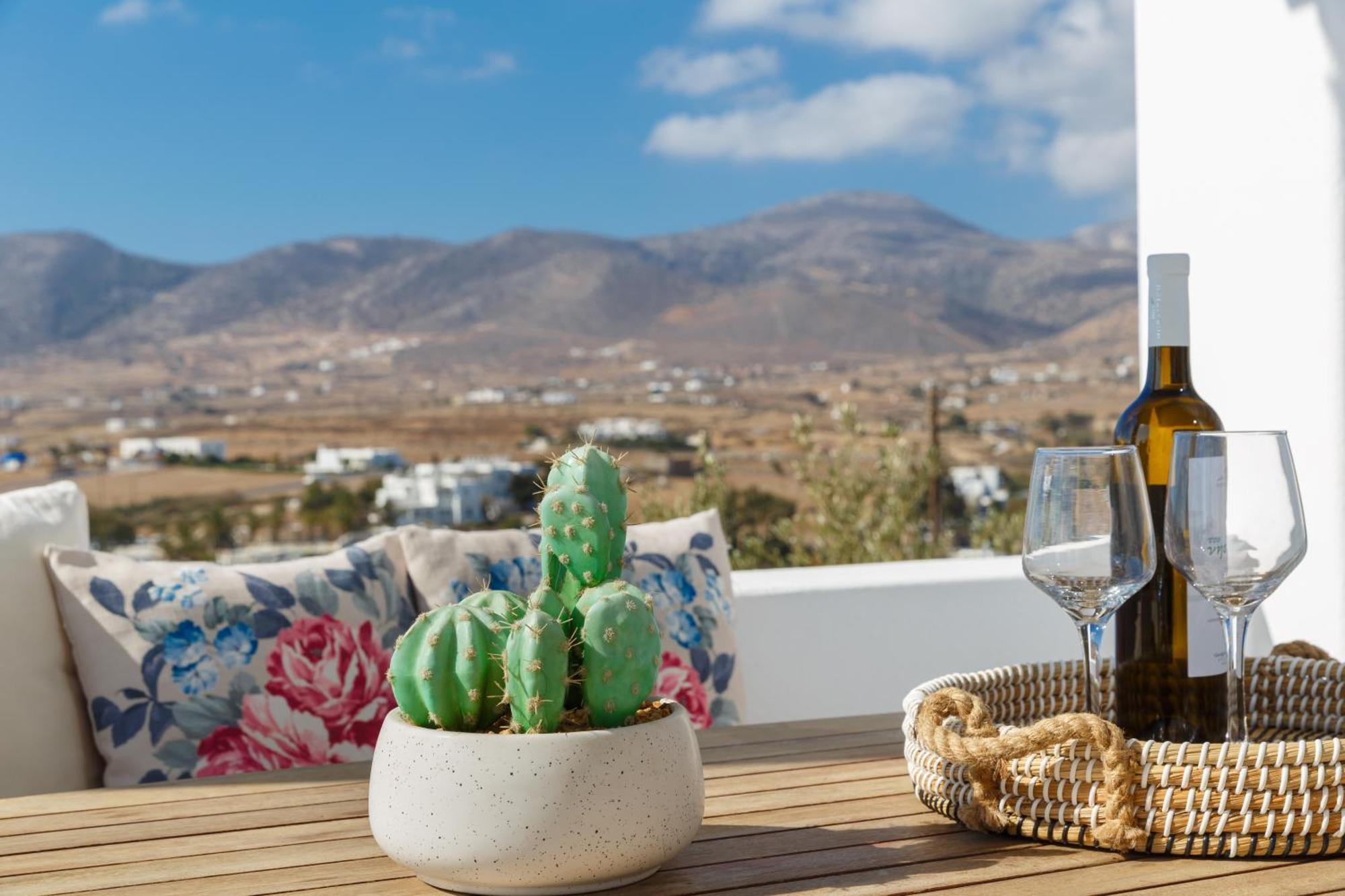 Chloe Home Piso Livadi Exteriér fotografie